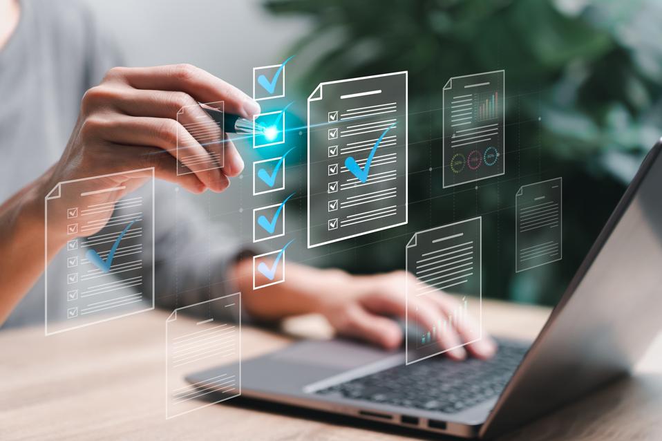 Best Practices for Human Interface with AI in Federal Procurement