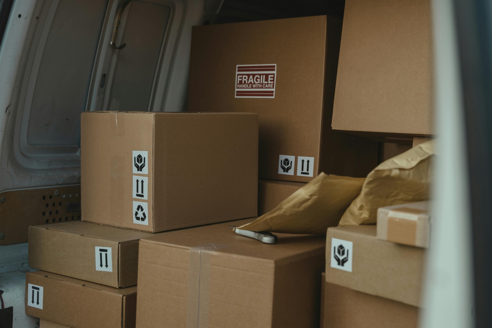 How Our Moving Services Save You Time and Stress
