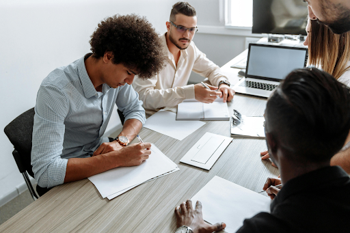 8 Internet Marketing Services Businesses Use to Grow in LLM-Dominated Era