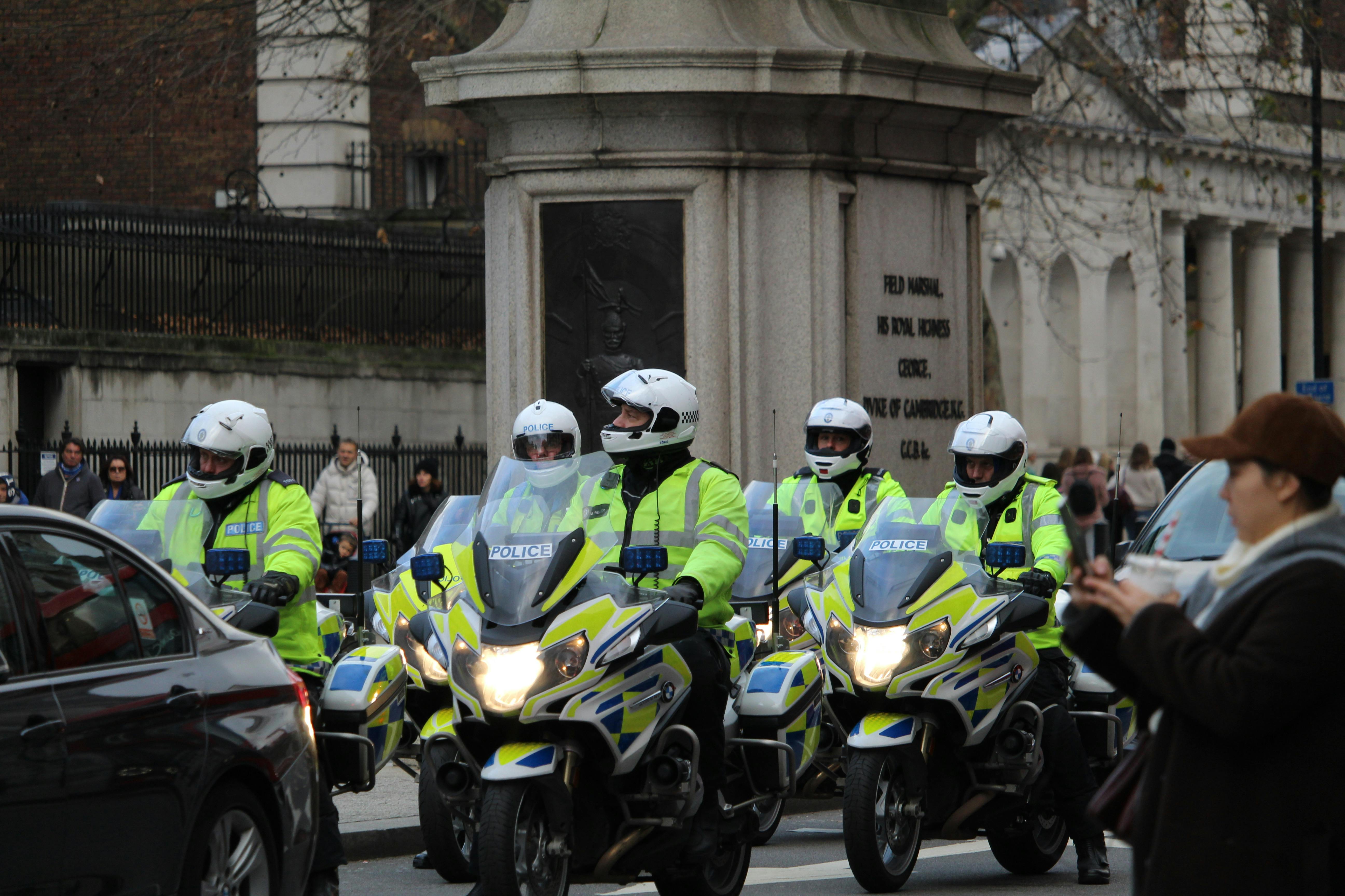 Professional Security Guards Bristol for Commercial and Residential Security