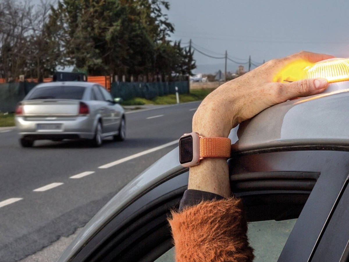 Die Bedeutung der Warnleuchte V16 für die Sicherheit im Straßenverkehr